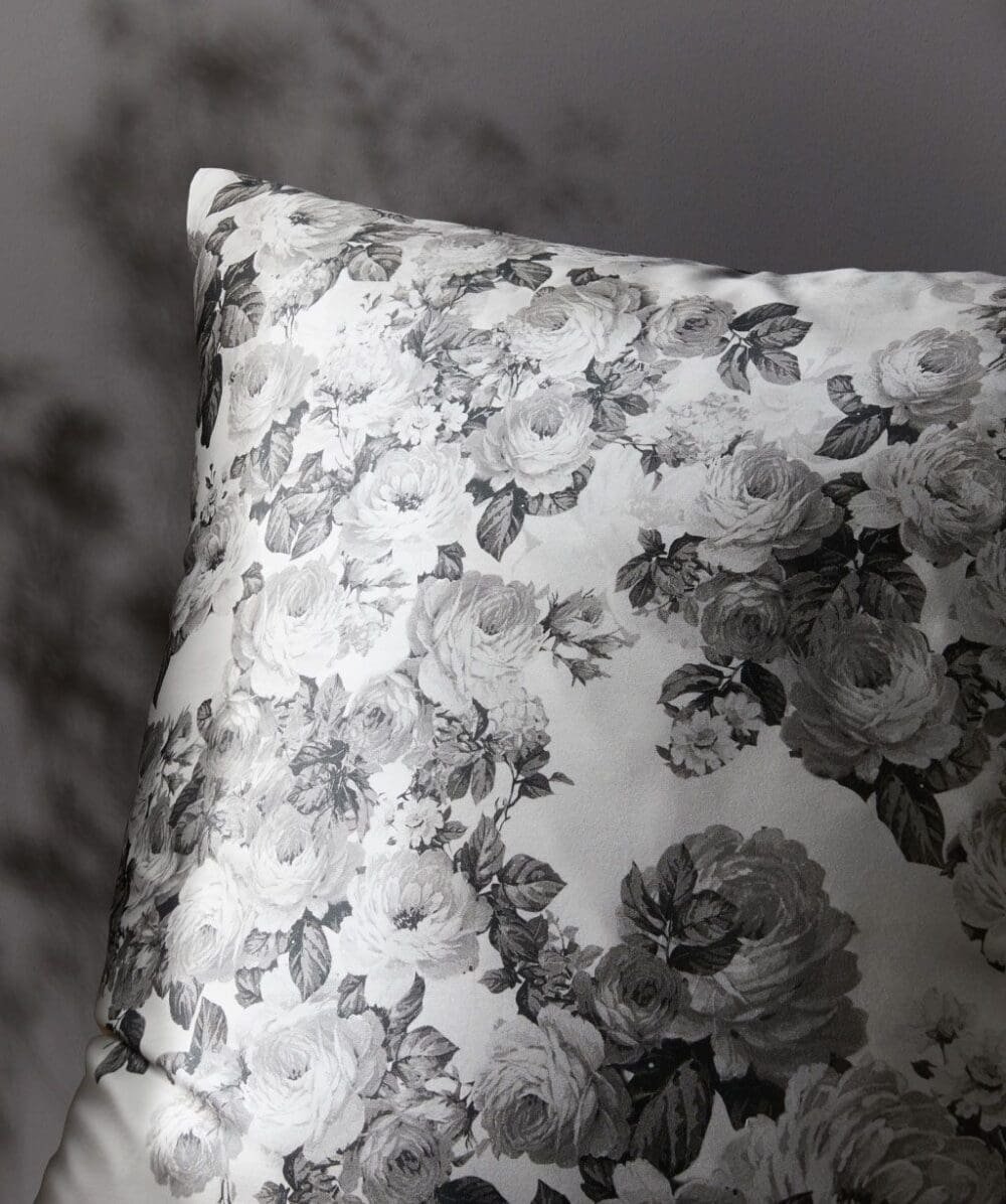 BLACK PREMIUM | Schweizer Satin - Image 3